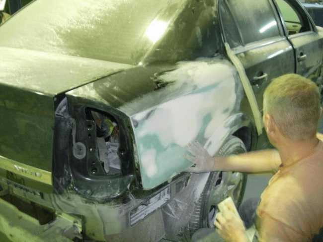 Кузовной ремонт: восстановление формы кузова правкой и рихтовкой