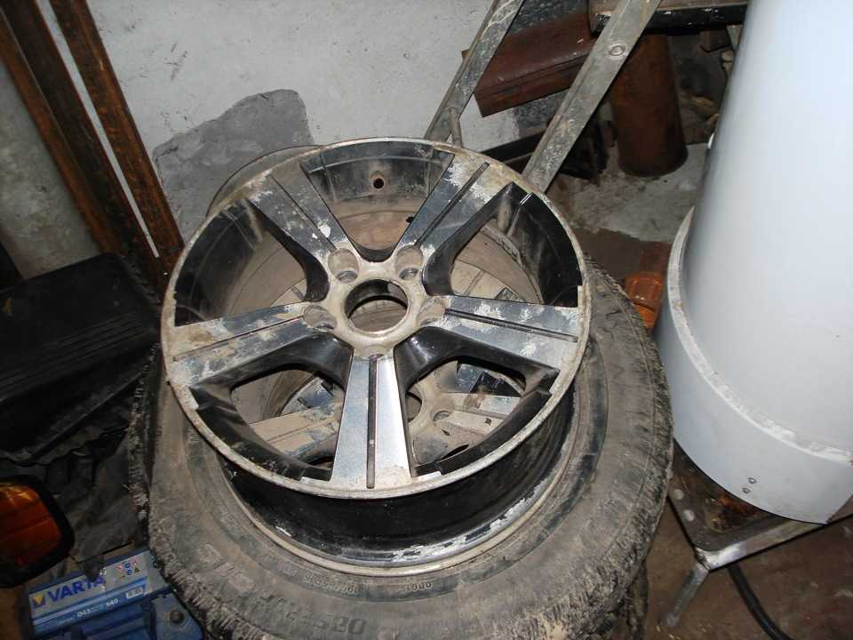 Как мыть колеса? / чистка колесных дисков и шин.