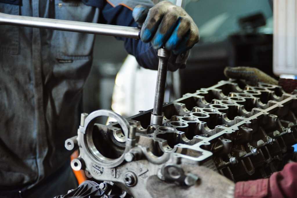 Когда возникает необходимость делать капитальный ремонт мотора: признаки и причины капремонта | блог об автомобилях